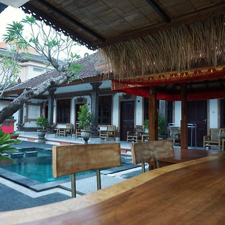 Komala Indah I Hotell Bali Exteriör bild