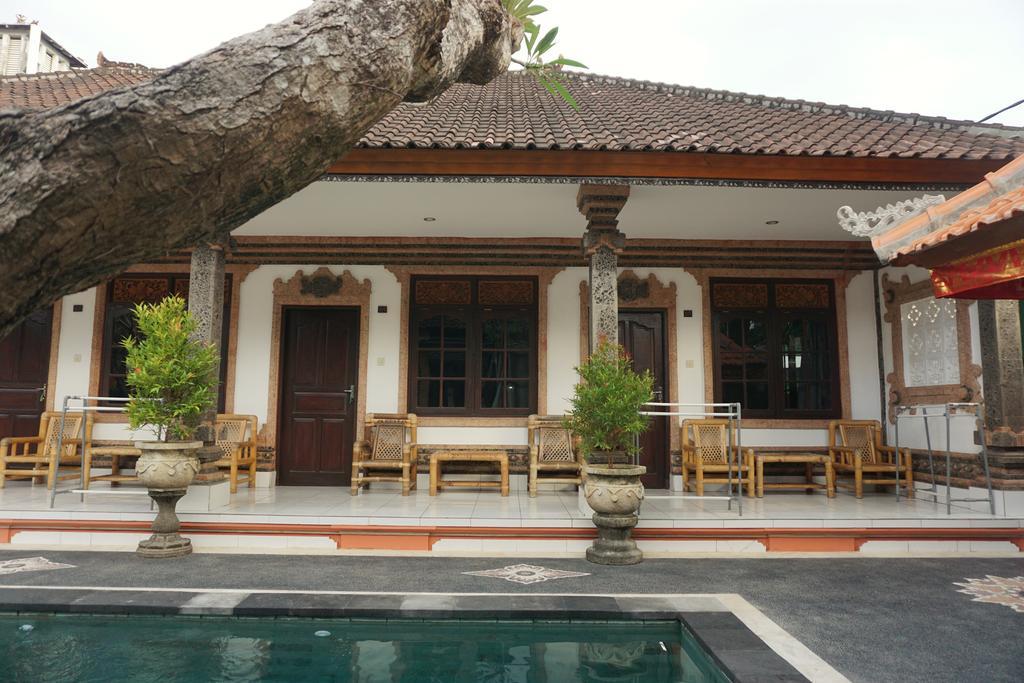 Komala Indah I Hotell Bali Exteriör bild